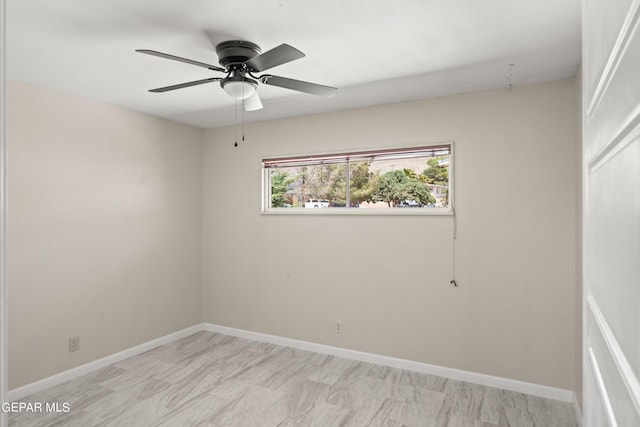 4317 Larchmont Dr, El Paso, TX 79902 - unfurnished room featuring baseboards and a ceiling fan