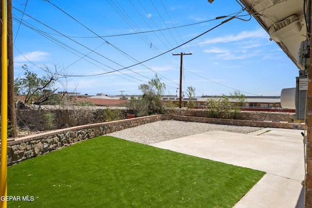 4317 Larchmont Dr, El Paso, TX 79902 - view of yard featuring a patio area