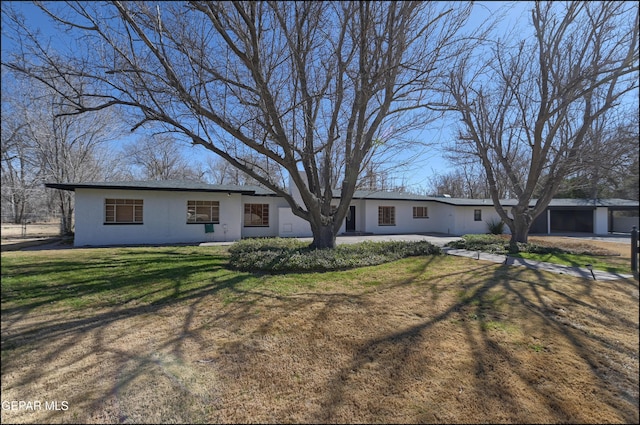 5140 Camino De La Vista Dr, El Paso, TX 79932 - view of front of property with a front lawn and stucco siding