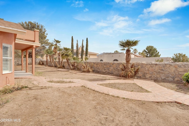 6800 Canyon Run Dr, El Paso, TX 79912 - view of yard