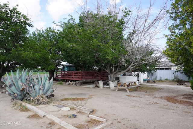 11110 Westside Rd, Anthony, NM 88021 - view of yard