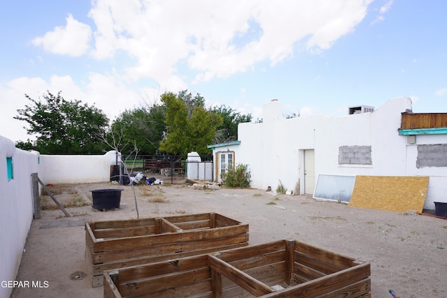 11110 Westside Rd, Anthony, NM 88021 - view of yard with a vegetable garden