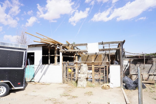 11110 Westside Rd, Anthony, NM 88021 - rear view of property with an exterior structure and an outdoor structure