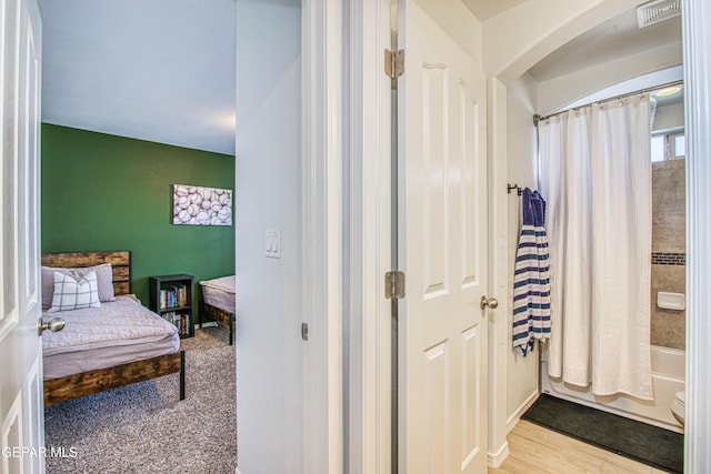 7517 Red Cedar Dr, El Paso, TX 79911 - bathroom with shower / bath combo with shower curtain and toilet