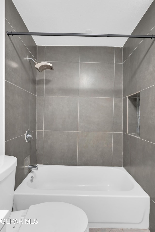 3899 Vanderveer Dr Unit A B C, El Paso, TX 79938 - bathroom featuring toilet and shower / bathtub combination