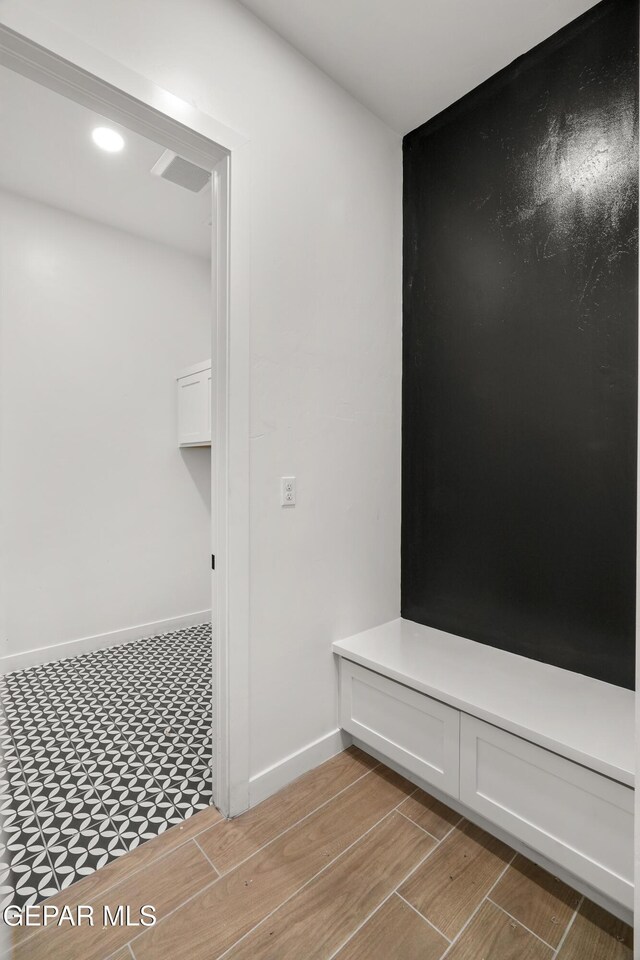 895 Dewsbury Way, El Paso, TX 79928 - mudroom with light wood-style flooring and baseboards