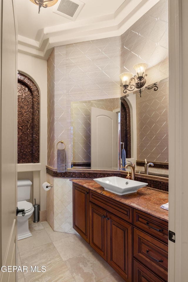 6572 Tuscany Ridge Dr, El Paso, TX 79912 - bathroom featuring vanity and tile patterned floors