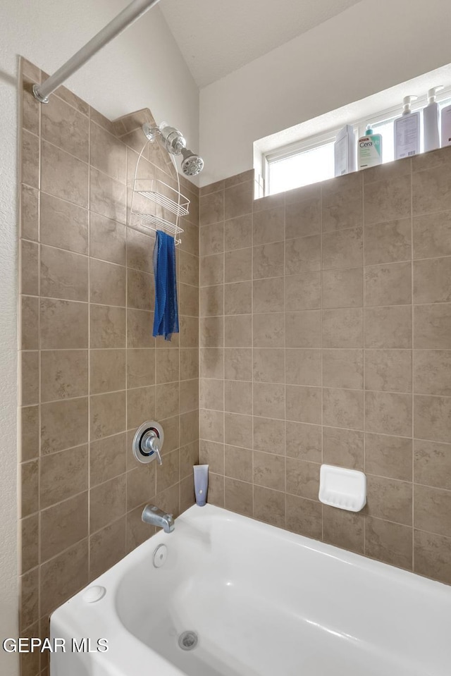 7101 Mesquite Tree Ln, El Paso, TX 79934 - full bathroom featuring shower / tub combination