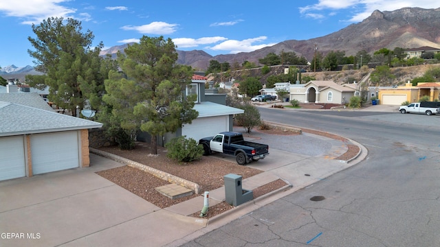 6101 Via Suerte Ave, El Paso, TX 79912 - view of mountain backdrop featuring nearby suburban area
