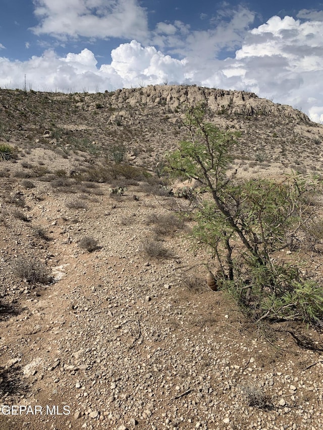 17199 Old Butterfield Trl, El Paso, TX 79938