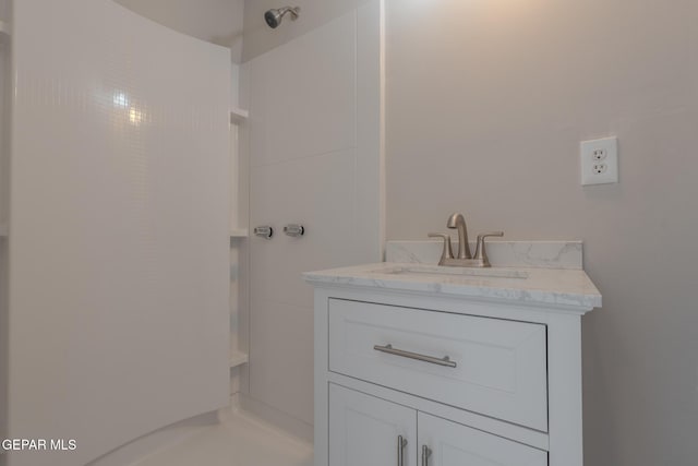 3427 Hamilton Ave, El Paso, TX 79930 - bathroom with vanity
