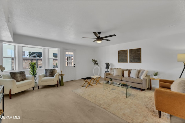 11316 Menlo Ave, El Paso, TX 79936 - living room featuring ceiling fan