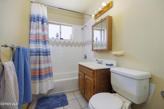 113 N Moon Rd, Socorro, TX 79927 - bathroom featuring shower / tub combo, vanity, tile patterned flooring, and a textured wall