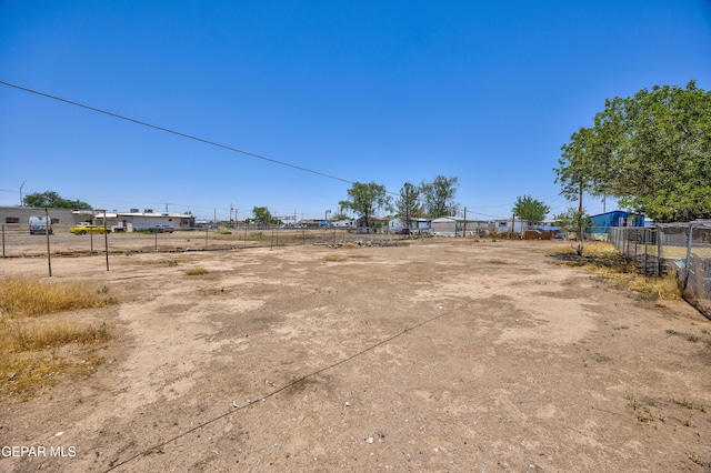 113 N Moon Rd, Socorro, TX 79927 - view of yard
