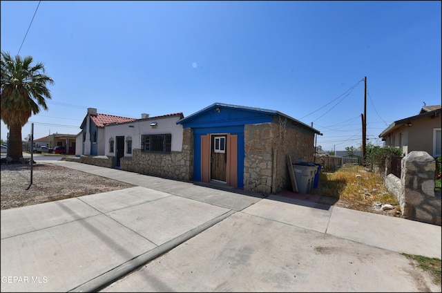 2619 Piedras St Unit A, And B, El Paso, TX 79930 - view of front of home featuring stone siding and stucco siding