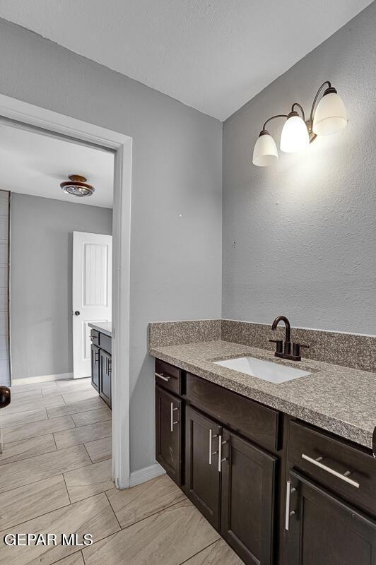 3709 Roslyn Dr, Horizon City, TX 79928 - photo 21