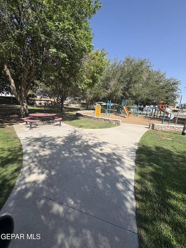 3223 Suffolk Rd, El Paso, TX 79925 - view of community