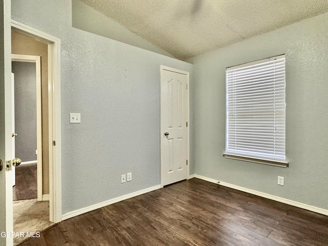 881 Dakota River Ave, El Paso, TX 79932 - photo 14