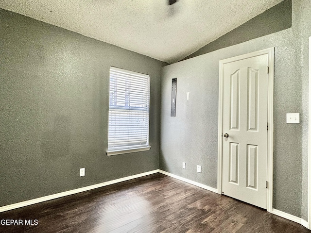 881 Dakota River Ave, El Paso, TX 79932 - photo 17