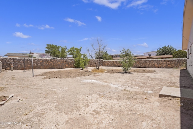 9606 Bahamas St, El Paso, TX 79927 - view of fenced backyard