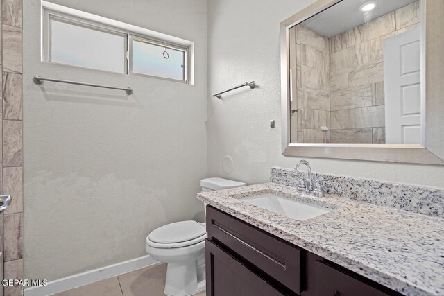 2816 Mike Price Dr, El Paso, TX 79938 - bathroom with vanity and tile patterned floors