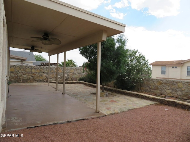 1679 Roger Bombach Dr, El Paso, TX 79936 - view of patio with a ceiling fan