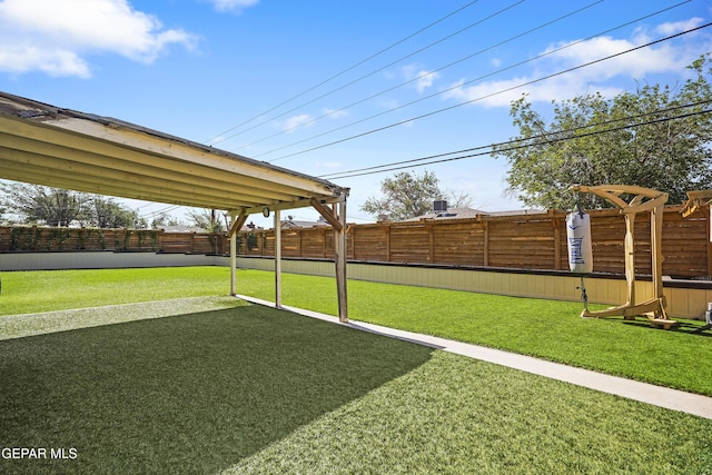 8108 Edgemere Blvd, El Paso, TX 79925 - view of yard