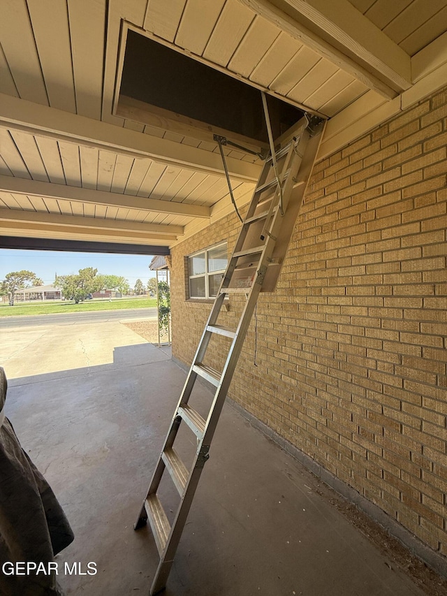 8108 Edgemere Blvd, El Paso, TX 79925 - view of garage