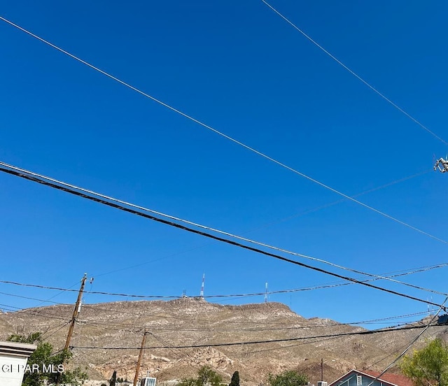 2520 San Jose Ave Unit 2D, El Paso, TX 79930 - exterior view of mountains