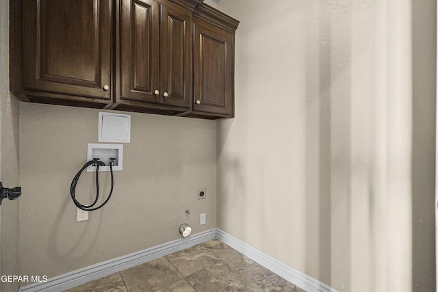 2909 Pino Triste Dr, El Paso, TX 79938 - laundry area with cabinet space, hookup for an electric dryer, hookup for a washing machine, and gas dryer hookup