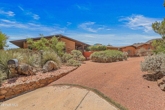 3134 Mesa Verde Ln, El Paso, TX 79904 - view of yard