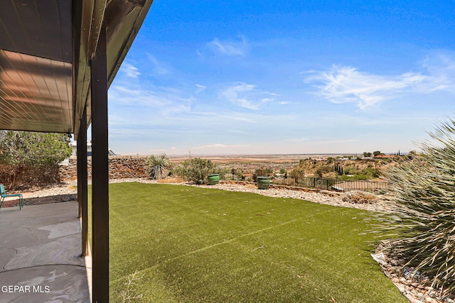 3134 Mesa Verde Ln, El Paso, TX 79904 - view of yard with a patio