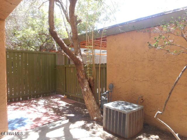 1644 Lomaland Dr Unit 123, El Paso, TX 79935