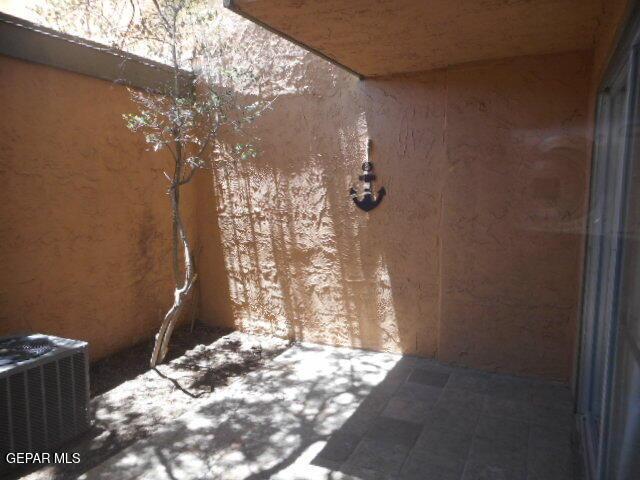 1644 Lomaland Dr Unit 123, El Paso, TX 79935