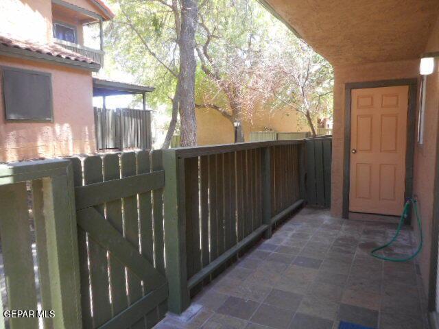 1644 Lomaland Dr Unit 123, El Paso, TX 79935