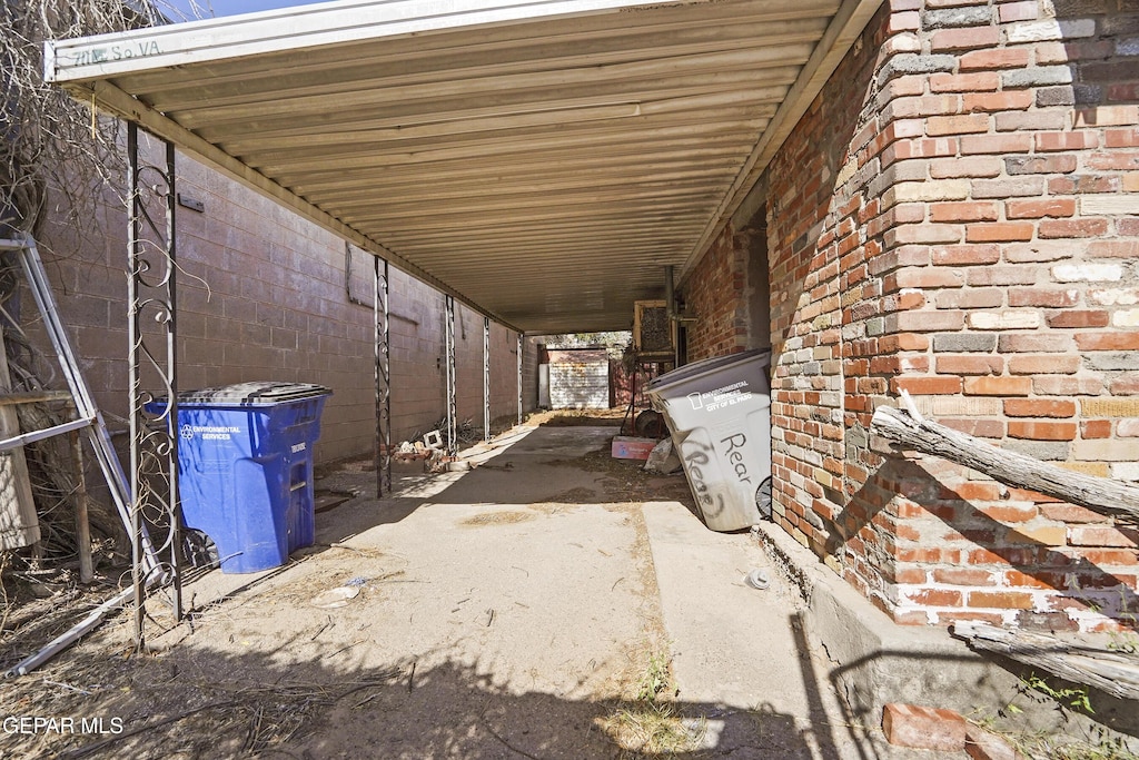 711 S Virginia St, El Paso, TX 79901 - view of parking