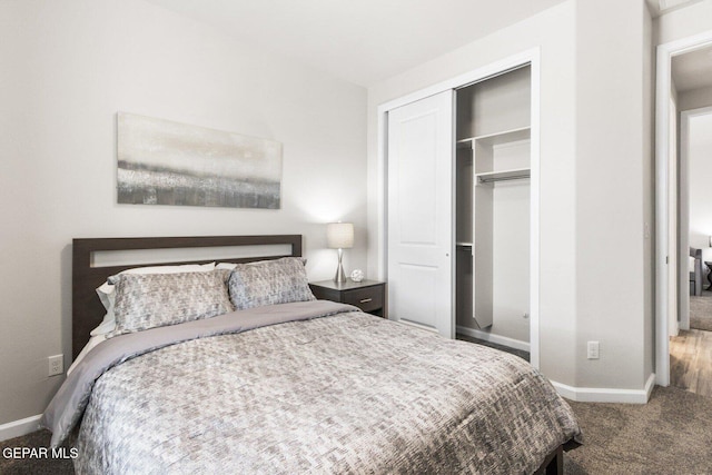 912 Pettus Pl, El Paso, TX 79928 - bedroom featuring carpet floors, baseboards, and a closet