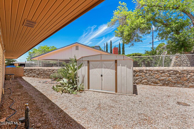 408 Spring Hill Cir, El Paso, TX 79912 - view of shed featuring a fenced backyard