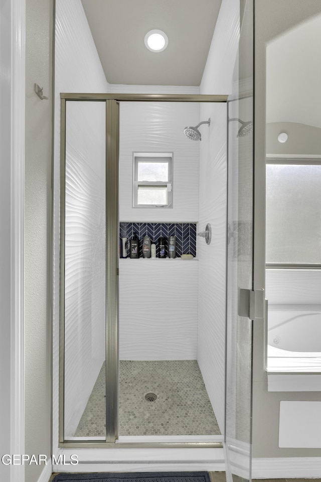 912 Malven Pl, El Paso, TX 79928 - full bath with a stall shower and a garden tub