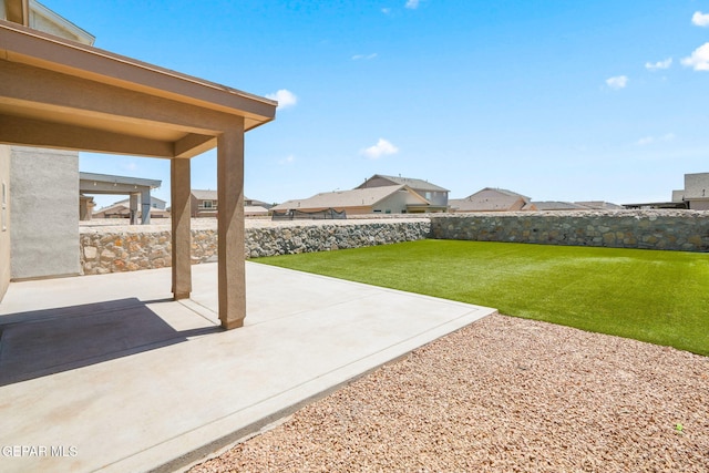 11470 Dawn View Rd Unit B, Socorro, TX 79927 - fenced backyard with a patio area