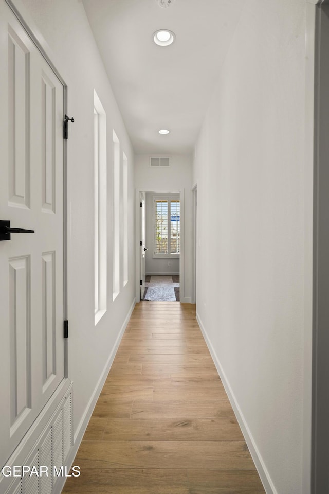 905 Bilton Pl, El Paso, TX 79928 - corridor featuring recessed lighting and light wood-style floors