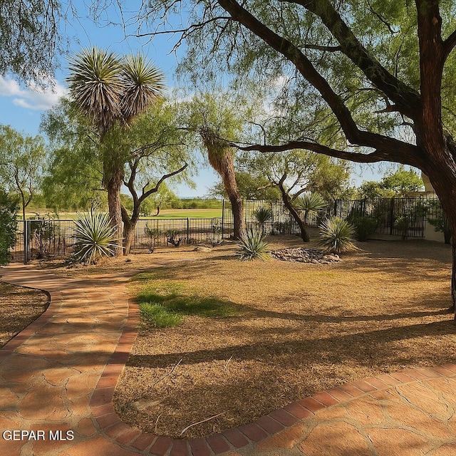 1089 Los Jardines Cir, El Paso, TX 79912 - photo 7