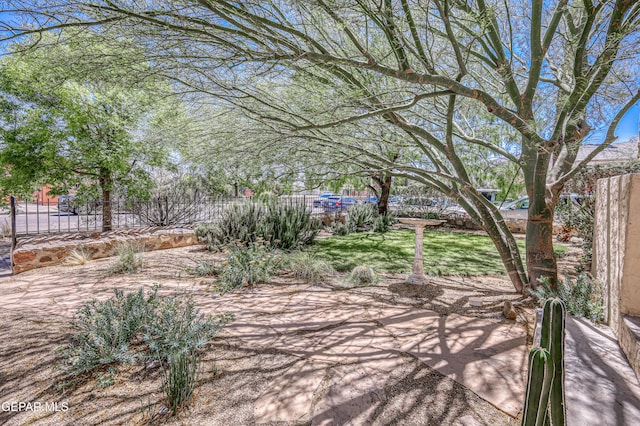 4021 Hastings Dr, El Paso, TX 79903 - view of patio