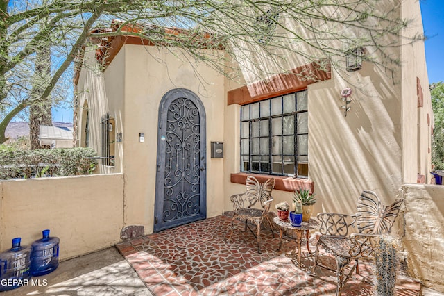 4021 Hastings Dr, El Paso, TX 79903 - entrance to property with stucco siding