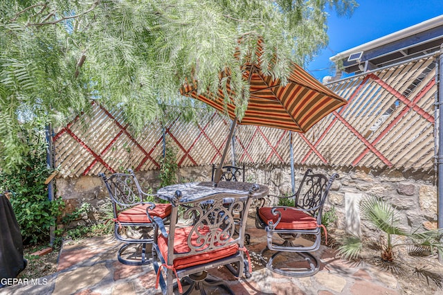 4021 Hastings Dr, El Paso, TX 79903 - view of patio / terrace with outdoor dining area
