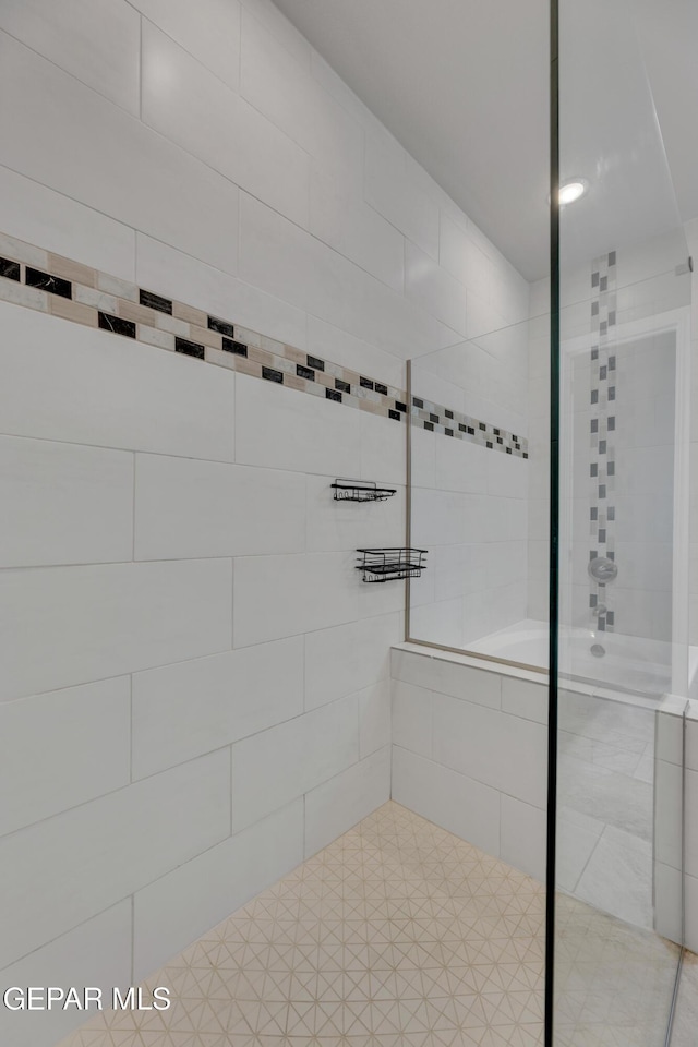 14772 John Mcneely Ave, El Paso, TX 79938 - bathroom with a tile shower