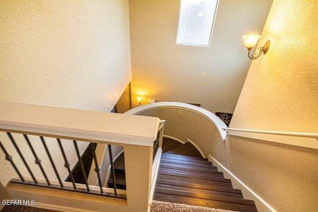 5004 Gold Ranch Ave, El Paso, TX 79934 - stairway featuring a textured wall