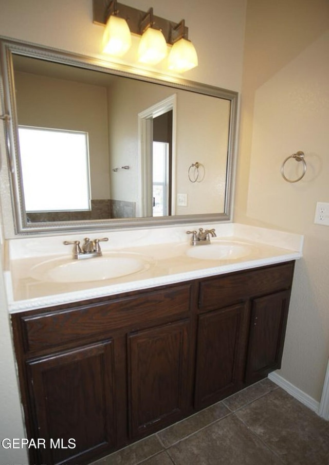 5975 Redstone Rim Dr, El Paso, TX 79934 - photo 14