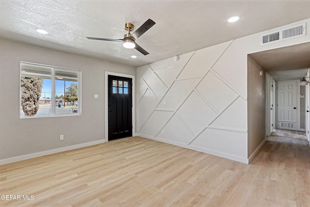5112 Sun Valley Dr, El Paso, TX 79924 - foyer entrance featuring a ceiling fan, light wood finished floors, recessed lighting, and a decorative wall