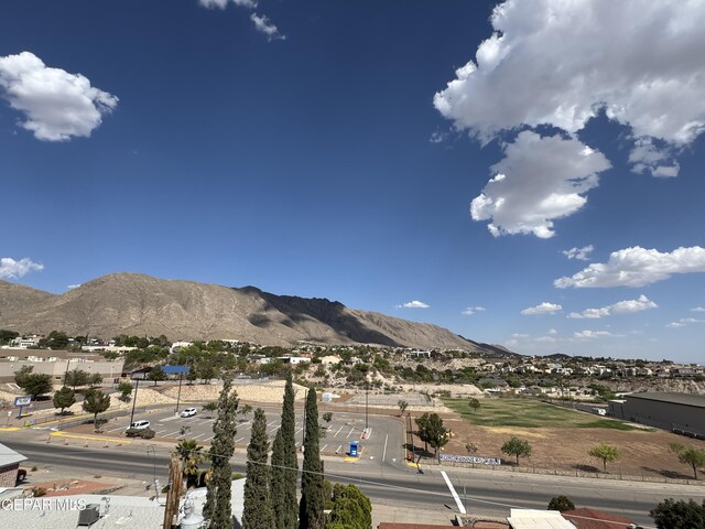 536 Satellite Dr, El Paso, TX 79912 - mountain view